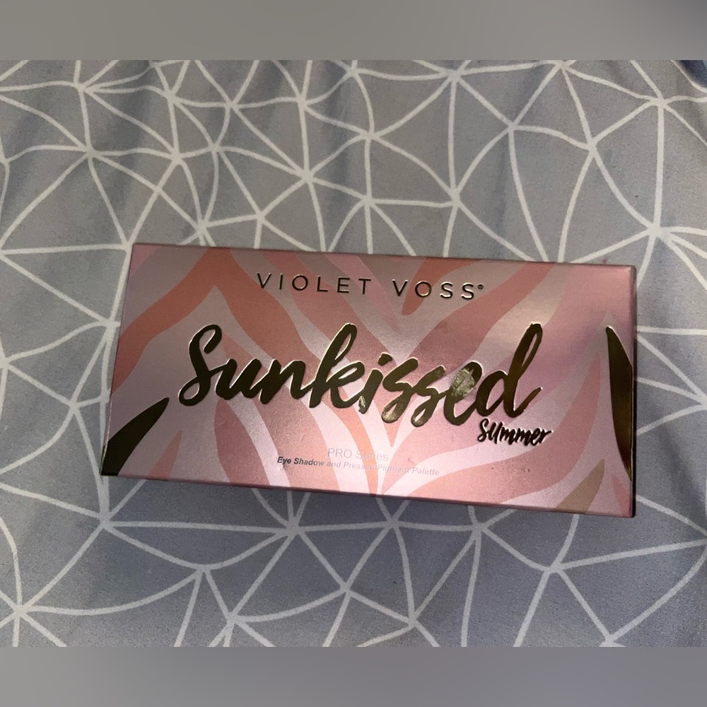 Violet Voss Sunkissed Summer Eyeshadow Pallette